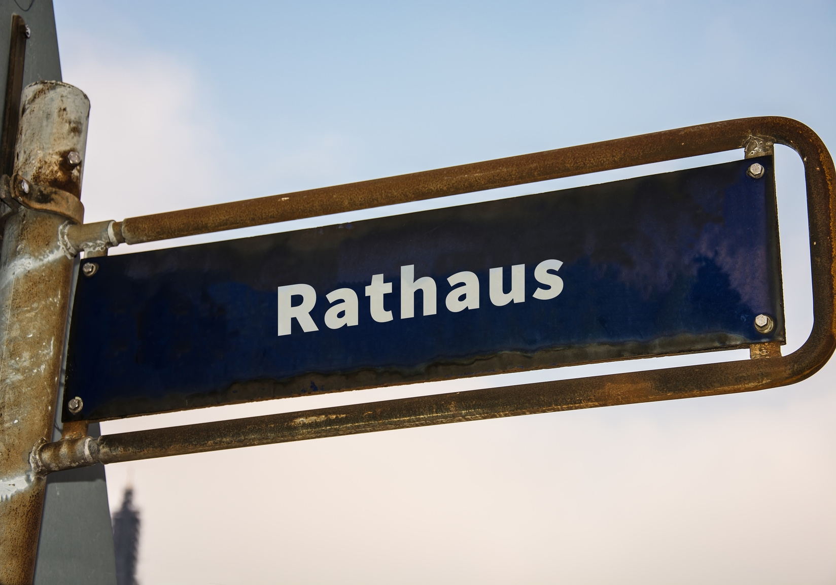 Schild "Rathaus"