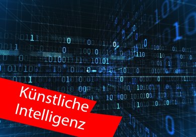 binärer Computer Code in dunkelblau-schwarz. Im Vordergrund ein roter Balken mit der Aufschrift "Künstliche Intelligenz". binärer Computer Code in dunkelblau-schwarz. Im Vordergrund ein roter Balken mit der Aufschrift "Künstliche Intelligenz".